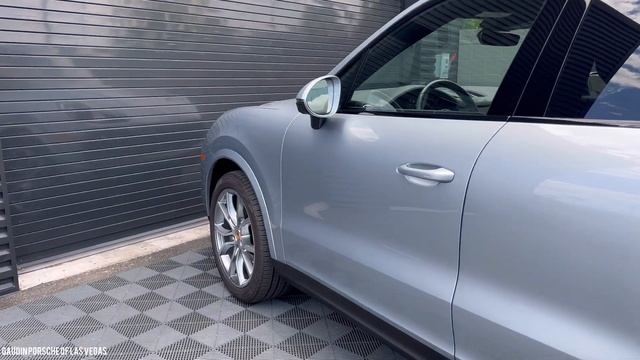 2023 Porsche Cayenne: Dolomite Silver (Walk Around)