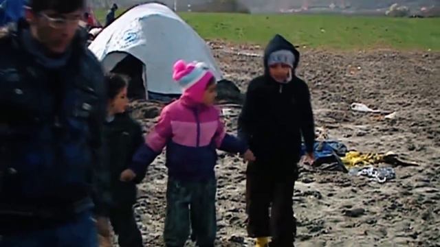 Подари надеж за бегалците смотреть онлайн