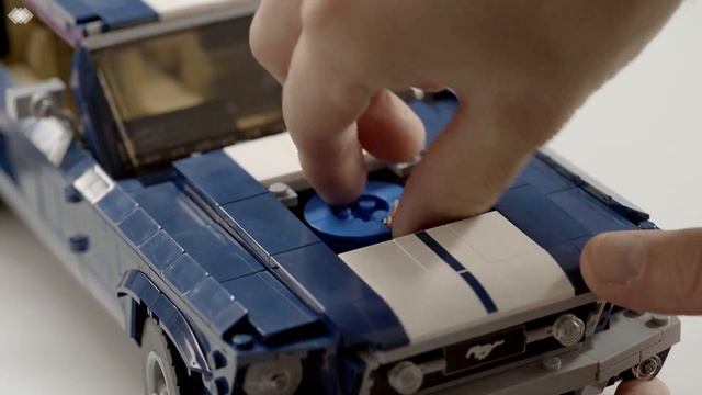 LEGO® Creator 10265 Ford Mustang смотреть онлайн