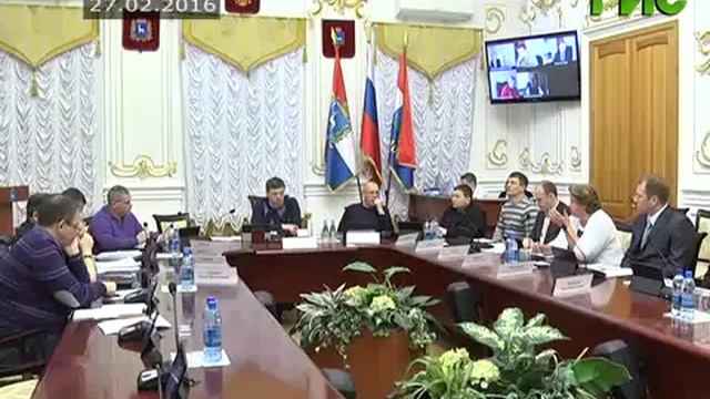 Ямочный ремонт и уборка города стали темами совещания в мэрии Самары смотреть онлайн