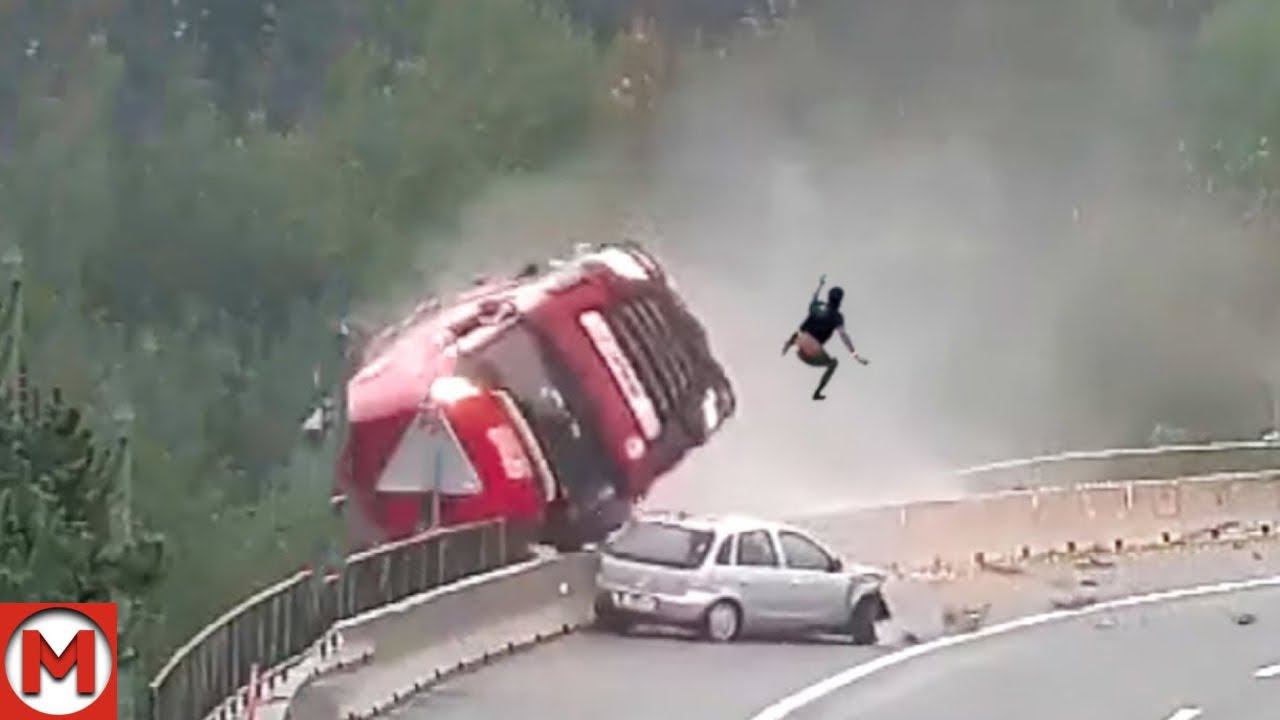 Через Секунду Его Не Станет! Эти Случаи на Дороге Вы Запомните на Всю Жизнь смотреть онлайн