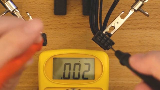 EVGA CPU to VGA Cable Pin Mapping смотреть онлайн