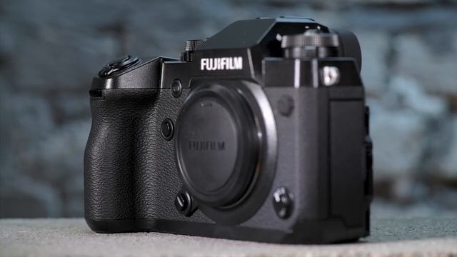 Fujifilm X-H1 Real World Review (vs Sony A7 III)