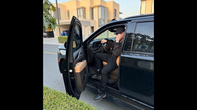 Big Baby Tape купил себе новый Cadillac Escalade смотреть онлайн