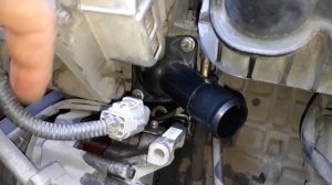 Замена термостата TOYOTA AVENSIS T25, COROLLA E120, 1 ZZ-FE