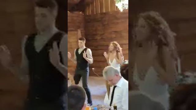 Свадебный танец молодых.Веселый. 2019.Костя и Василина. Best wedding dance смотреть онлайн
