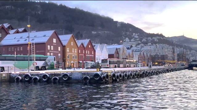 Bryggen Wharf, Bergen, Norway: The Picture Perfect Place to Spend a Day смотреть онлайн