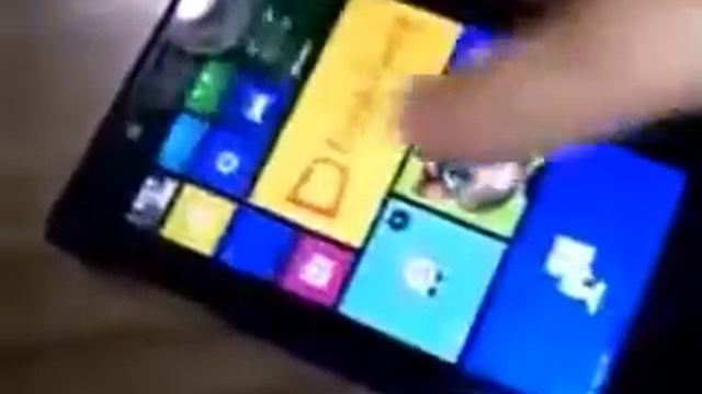 Windows phone 8.1 running lumia 720 - Cool Tiles - Raresharesoft смотреть онлайн