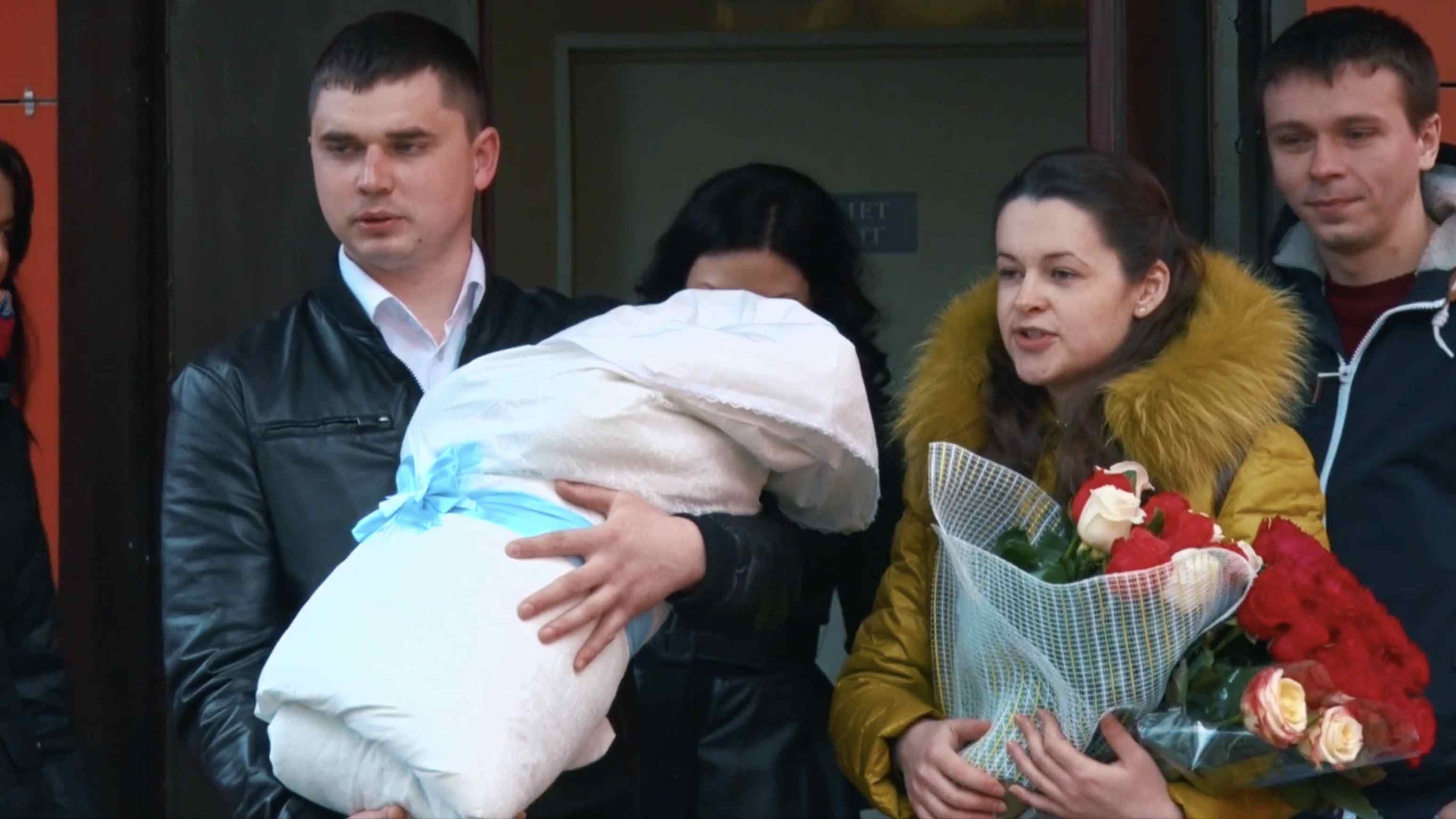 Роддом. Выписка маленького Никиты