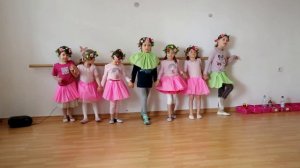 Балет.Балет.Балет... Начинающие балерины. Уроки балета. Креативный танец.