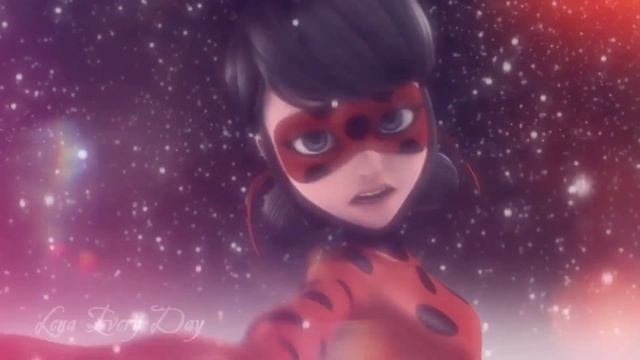 МАРИНЕТТ || Я бы уплыла в океан, сшила б красный сарафан || КЛИП смотреть онлайн