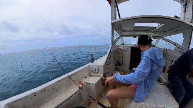 Субботнее приключение на острове Мияко | Miyakojima boat adventure смотреть онлайн