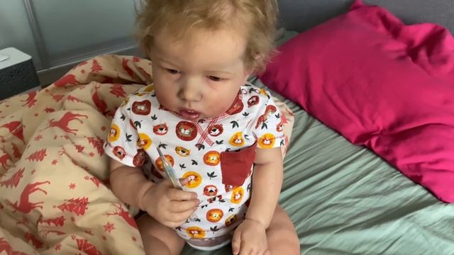 Мы с Лиамом заболели Лечу РЕБОРНА ЛИАМА У РЕБОРНА ЛИАМА ТЕМПЕРАТУРА ЛИАМ ХОТЕЛ СЪЕСТЬ ГРАДУСНИК смотреть онлайн