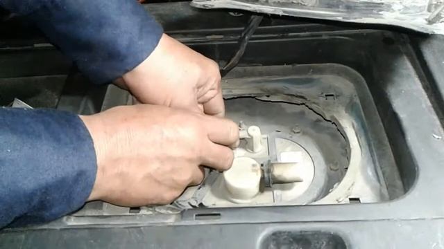 HYUNDAI MATRIX 2004 NO QUIERE ARANCAR COMO REPARARLO смотреть онлайн