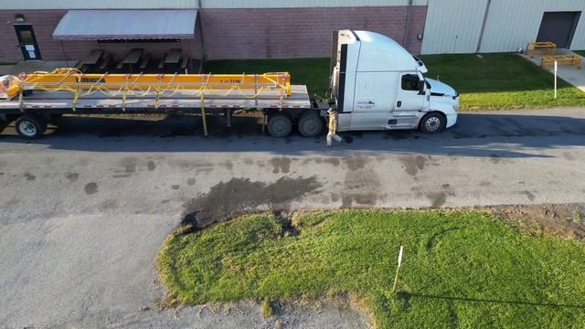 интересная загрузка но с дырявыми проблемами смотреть онлайн