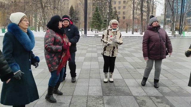 Танцы/Харьков/Dancing/Снег летит и летит /📽️🕺💃 смотреть онлайн