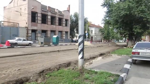 Демонтаж трамвайных рельсов на улице Горького смотреть онлайн