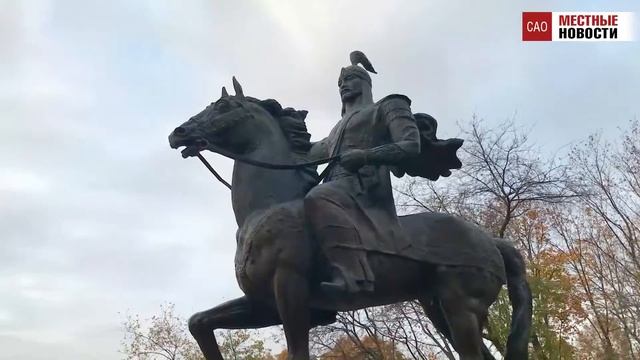 Скульптуры дружбы: парк в Левобережном хранит память о сотрудничестве пяти континентов смотреть онлайн