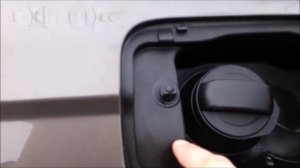 Сломался лючок Audi A6 C7