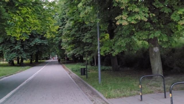 Велопрогулка по самому красивому парку Варшавы Lazienki Park смотреть онлайн