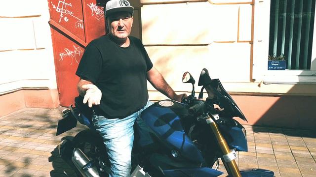 Признателен доброму человеку очень