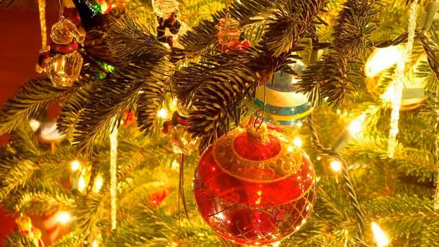 Проздравление от Dimon23Cool. С Новым 2013 Годом! смотреть онлайн