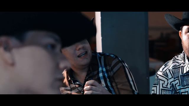 Miguel Y Miguel Ft Perdidos De Sinaloa Medias Negras