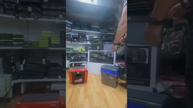 Мини обзор сумочек для зимней рыбалки и ящики для удочек #зимняярыбалка #carpfishing #обзор #сумки смотреть онлайн