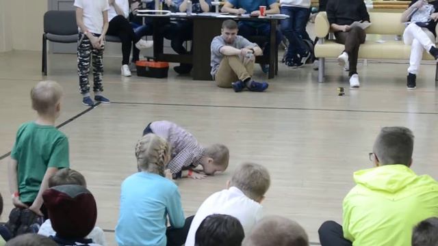 Чемпионат по брейк-дансу для начинающих танцоров смотреть онлайн