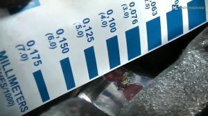 Может кому и пригодится! Как измерить зазор между коленвалом и вкладышем. Лучший способ.