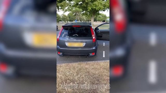 Modified MK6 Fiesta Zetec S With Omex Rev Limiter! смотреть онлайн