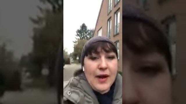 В школу за дочкой а также причина почему у меня пока не будет видио