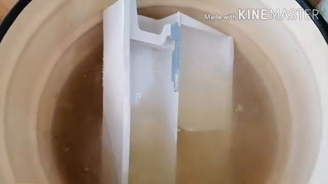 Как отмыть лоток стиральной машинки и кастрюлю от закаменелого порошка. Эксперимент ? смотреть онлайн