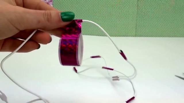 Новый дизайн для наушников с помощью цветного скотча смотреть онлайн