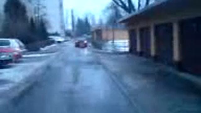 ford fiesta mk4 60KM palenie gumy смотреть онлайн