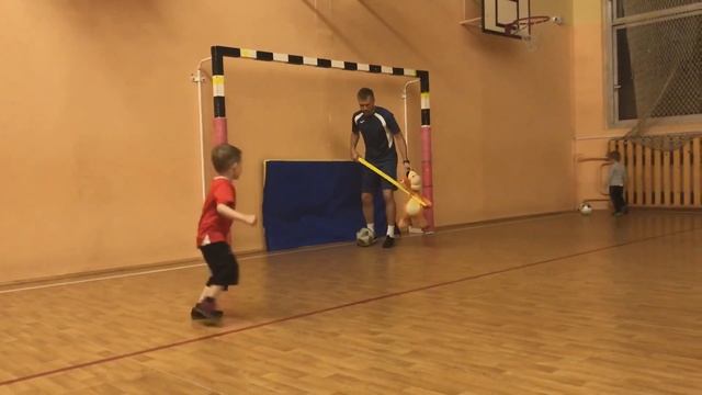 Футбольные игры (дети 3-6 лет) / Школа футбола "Специфик" смотреть онлайн