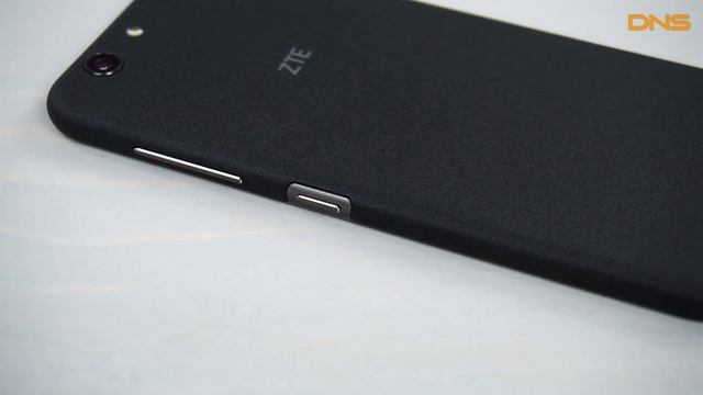 Распаковка ZTE Blade Z10 / Unboxing ZTE Blade Z10