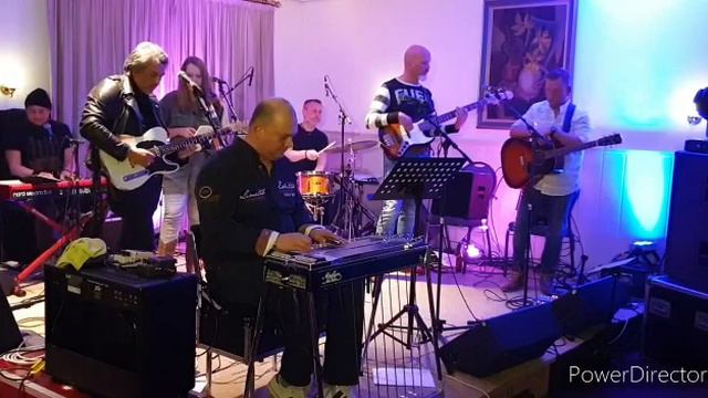 Girl From Ipanema. JKBand featuring Marcel Parijs on steelguitar. смотреть онлайн