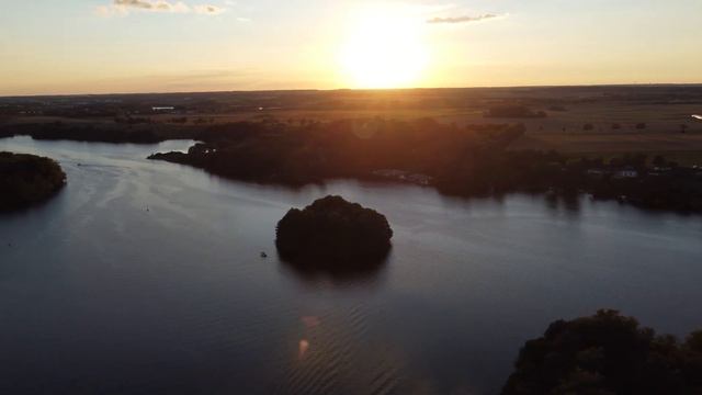 Hecht angeln auf dem Schweriner See mit Kajak 4K смотреть онлайн