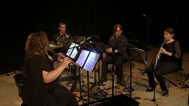 Quintet Attacca ever-present - Kyong Mee Choi смотреть онлайн