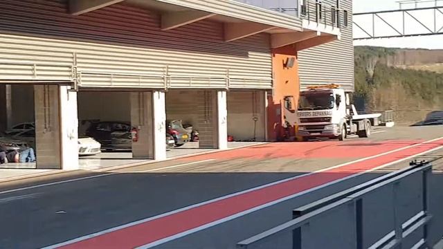 Spa pit wall 22/3/19 march opentrack bmw Ferrari Porsche смотреть онлайн