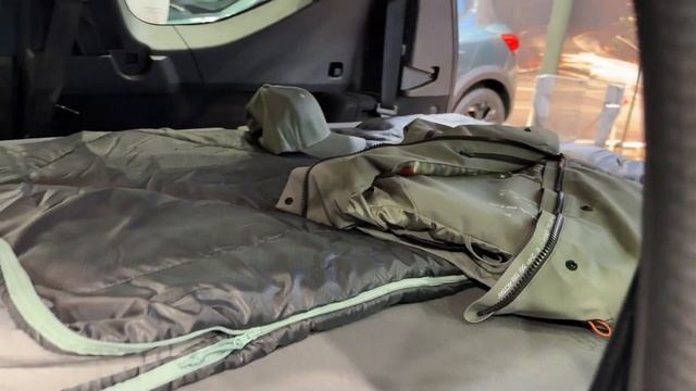 DACIA JOGGER Extreme 2023 - FIRST LOOK, visual REVIEW & PRACTICALITY (with SLEEP pack) смотреть онлайн