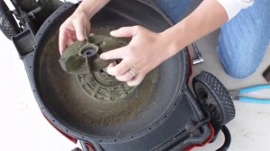 Black & Decker mm1800 Electric Mower Fan and Blade Spacer Repair