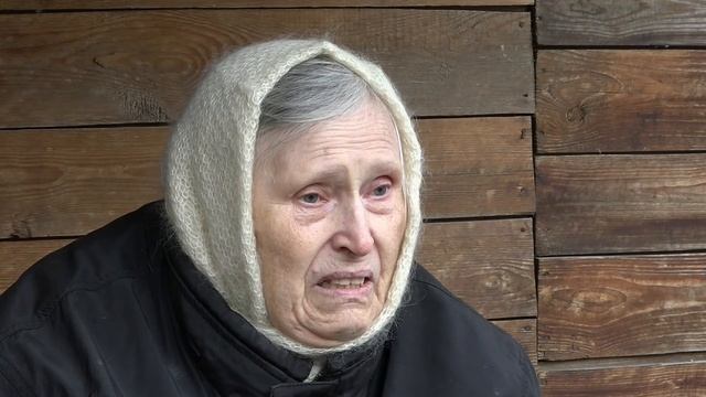 В Кузнецке волонтеры помогают одиноким пожилым людям. Октябрь 2021 год. смотреть онлайн