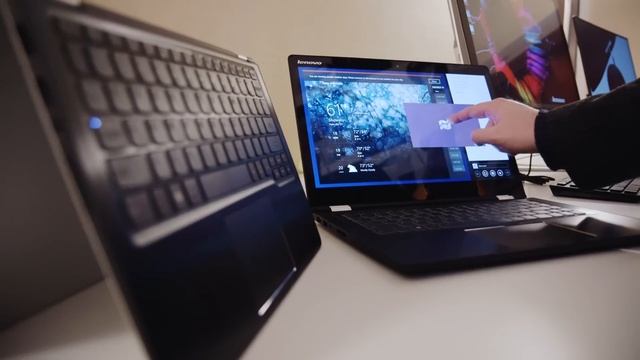 Lenovo Yoga 3 laptop hands-on — CES 2015 смотреть онлайн