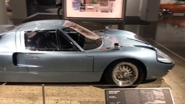 1967 Ford GT40 Mark III: Petersen Automotive Museum смотреть онлайн