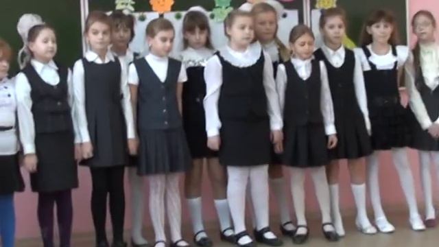 Песня про маму в исполнении девочек 4А класса ТСШ № 2 смотреть онлайн