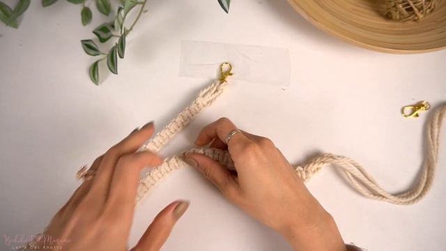Simple DIY Macrame Strap With 3 Functional Purposes | Bag Strap, Yoga Mat Holder and Dog Leash смотреть онлайн