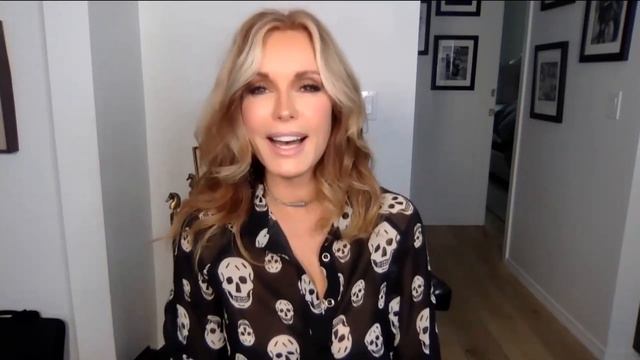 Tracey Bregman celebrates 40 years on 'Young and the Restless' смотреть онлайн