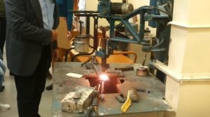 Газовая резка стали.